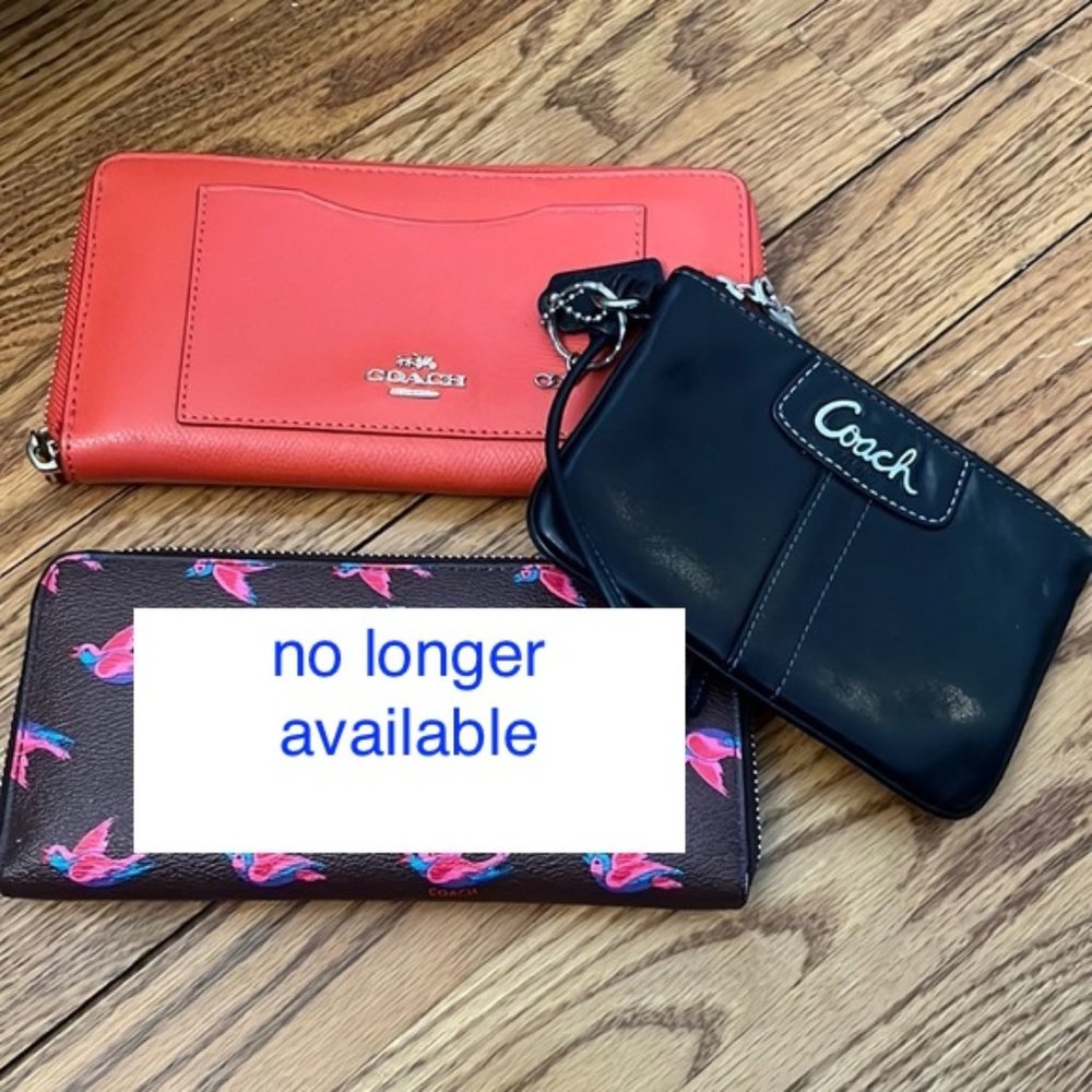 Two Coach wallets Leather genuine